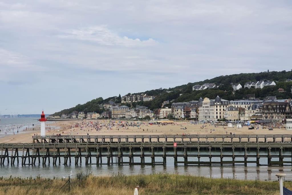 Le Cocooning-Studio Deauville Marina Avec Terrasse Vue Mer Et Plage Extérieur photo